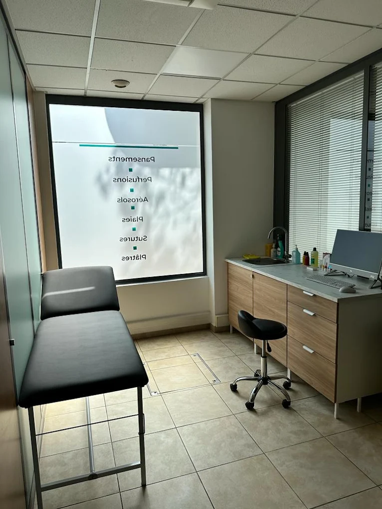 Nice — St Roch — photo 3