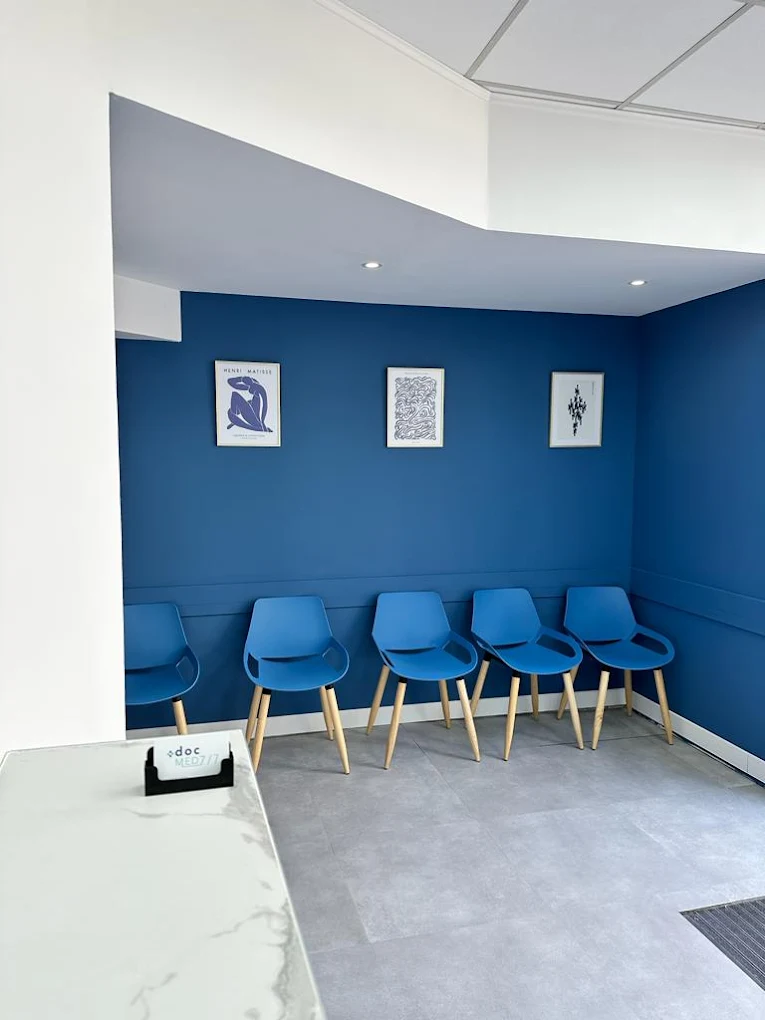 Nice — St Roch — photo 4