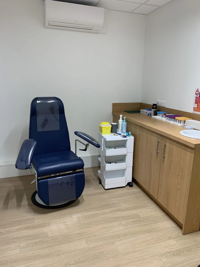 Saint-Priest — photo 2